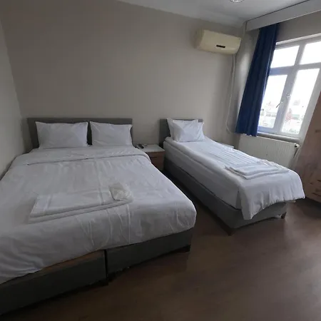 Aparthotel Kueba *